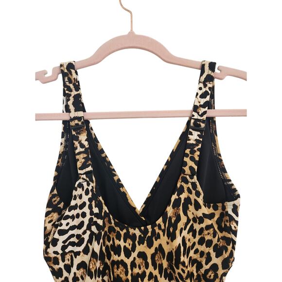 NWT DKNY Twist Front Shirred Keyhole One Piece Swimsuit Leopard S - Picture 5 of 8